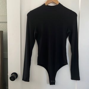Black long sleeve bodysuit size S